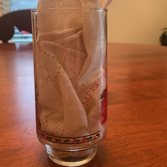 Vintage 1970s Coca Cola Holly Hobbie Christmas Drinking  Glass - Picture 4 of 10